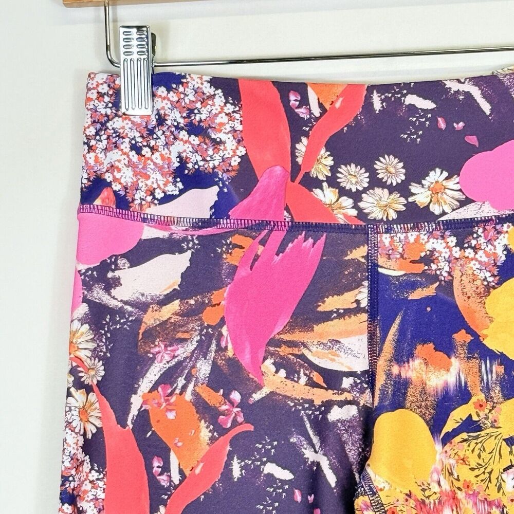 Fabletics Leggings Womens XS Bright Bold Floral Midrise Cropped Athletic Pants - Picture 2 of 5